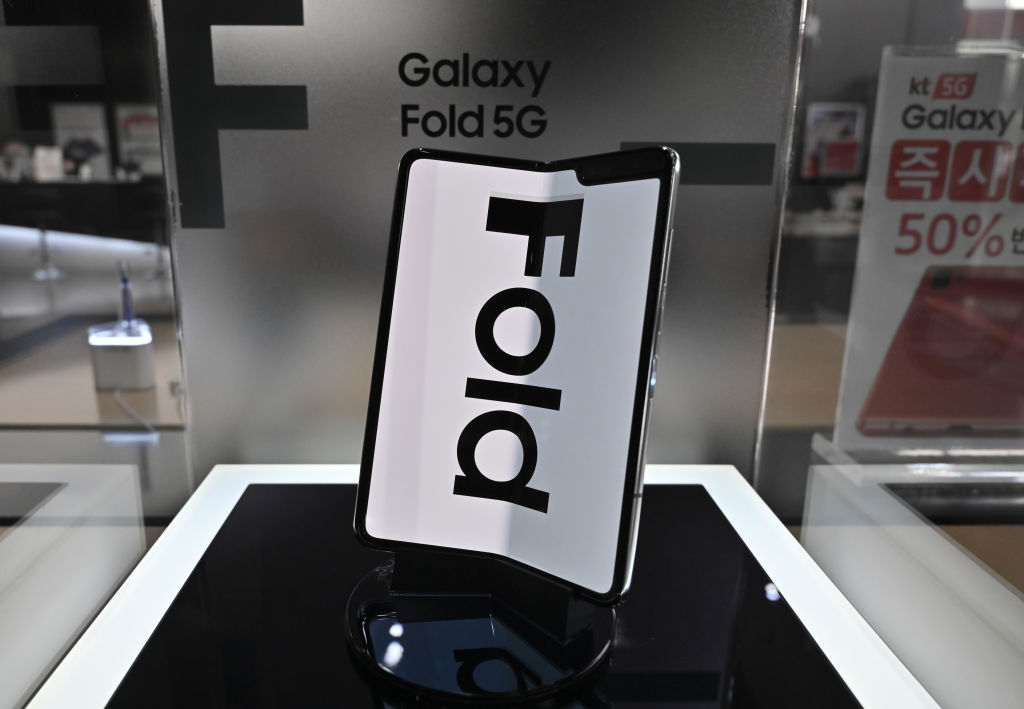 Samsung Galaxy Z Fold 5 Might Ditch its Display Crease — a Larger Cover Screen Coming?