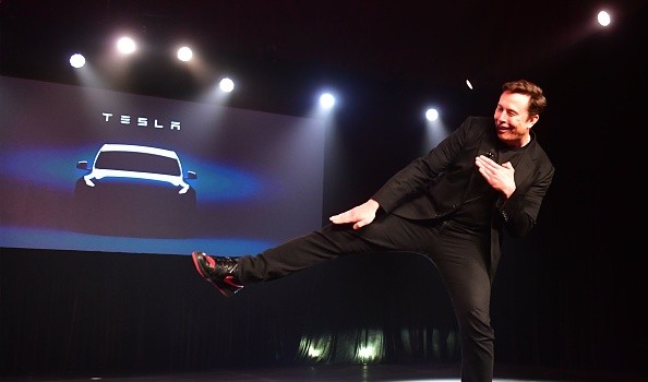 Elon Musk Blames Tesla Price Increases to Suppliers, Logistics Pressure 