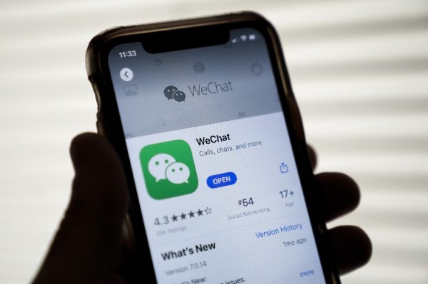 WeChat To Stop Scanning Photos in Background After Influencer’s Exposè Using Apple’s Record App Activity