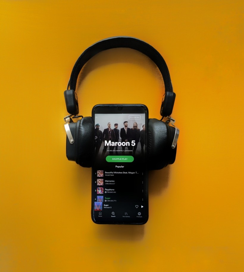 Spotify Claims it Surpasses Apple as Top Podcast Provider in the US