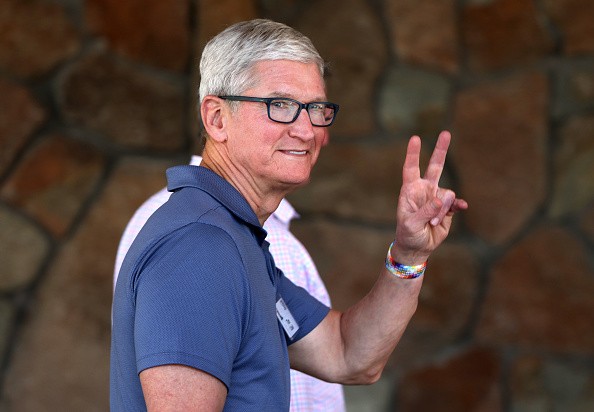 Apple CEO Tim Cook Salary: How Much Did He Earn in 2021