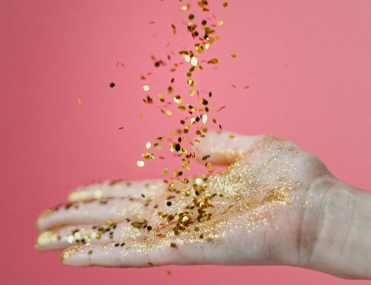 Eco-Friendly Glitters from Scientists