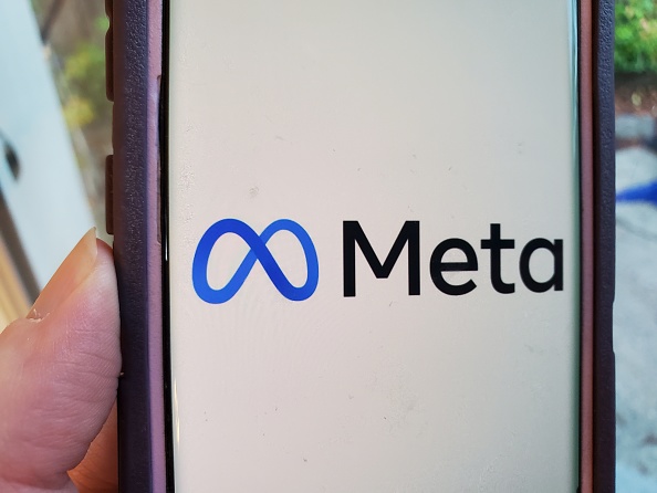 Meta logo 