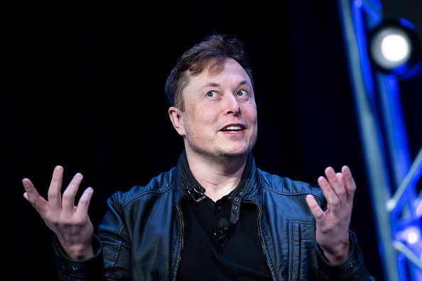 Elon Musk Teases a New Social Media Platform
