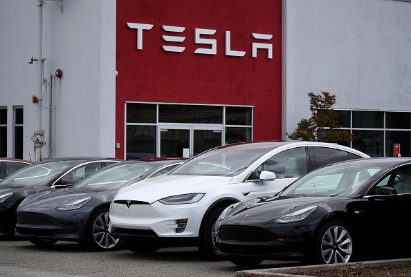 Tesla to Cancel US Orders as an Ultimatum to Buyers Delaying Deliveries: Other Details of the New Policy Change 