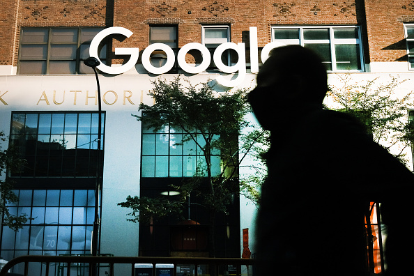 Google Requires Employees to Get Weekly COVID-19 Tests Before Going to its Offices 