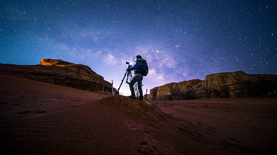 Photographer night sky 