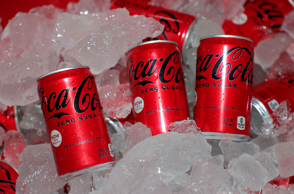 Coca-Cola, a dangerous and carcinogenic drink - Food Alerts