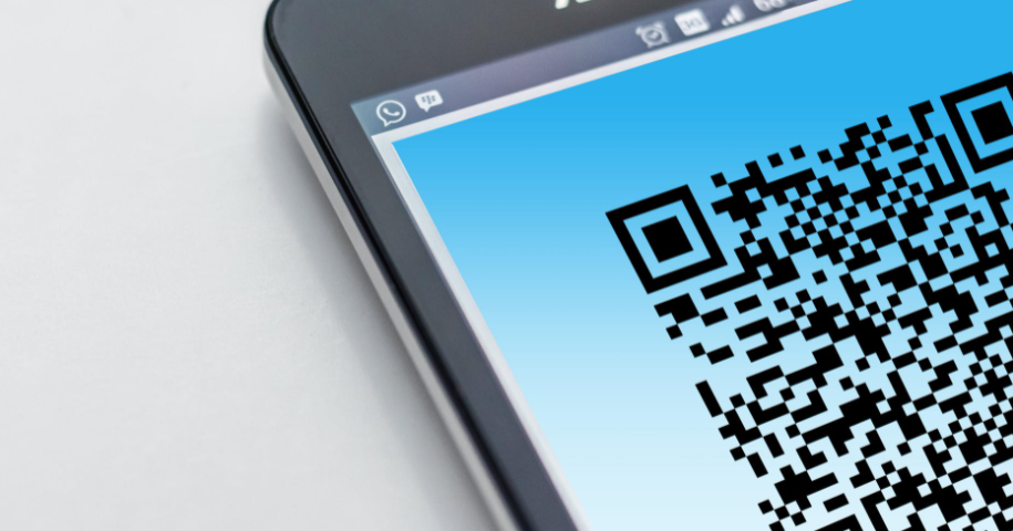 Google’s Android 14 Set to Unveil Auto-Zoom Tech for Effortless QR Code Scanning!
