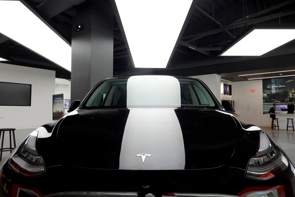 New Tesla Model Y Spotted at Gigafactory Texas | Production Now Starting?