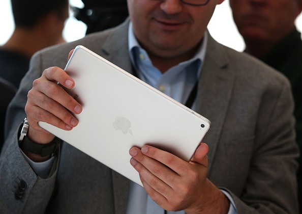 iPad Air Users Complain of Build Quality Issue, Creating Creaking Noise 