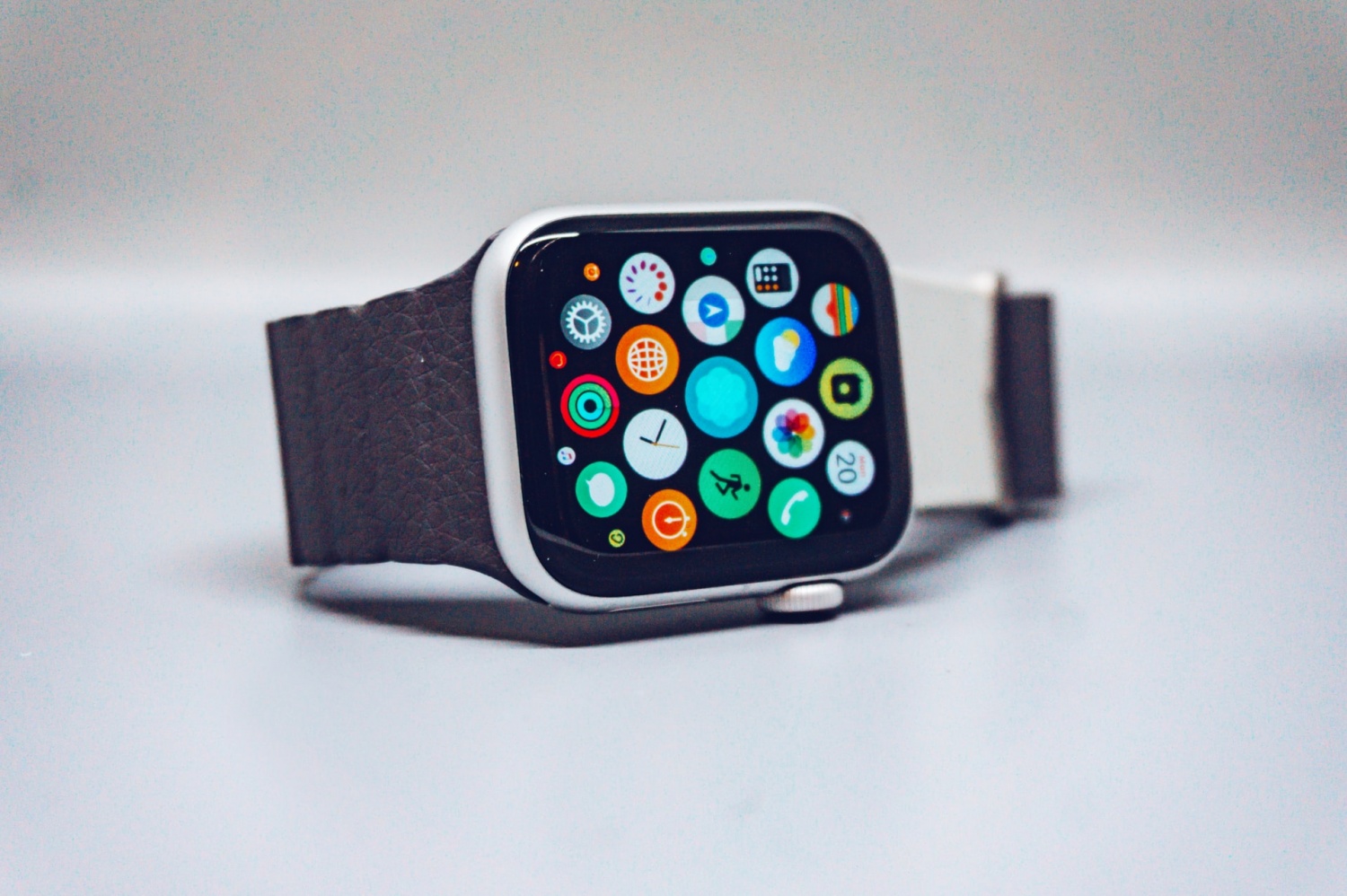 Slower Charging Speeds Are Dooming Apple Watch Series 7 After watchOS 8.5 Update