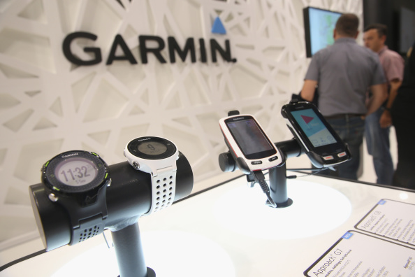 Garmin vs. FitBit智能手表:找到最适合你需要的|小工具之战