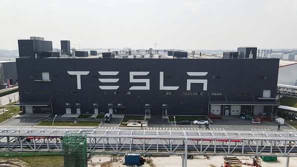 [UPDATE] Tesla Gigafactory Shanghai Suspension Worsens; Friday Reopening Still Not 100% Sure 