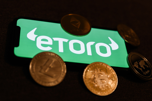 etoro sets aside $20 million for nft creators