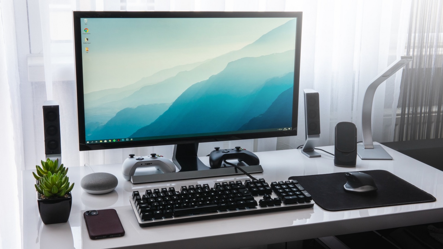 Best Portable Computer Monitors to Use | Here's What You'll Love About Them