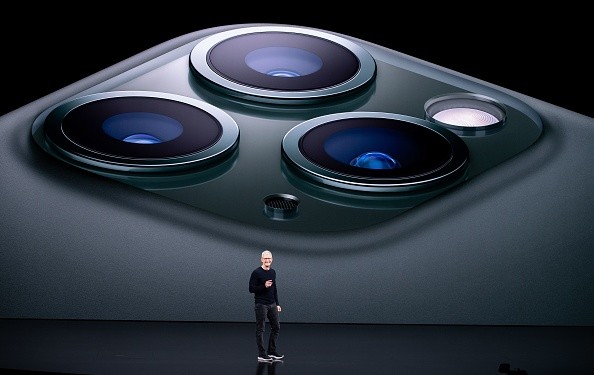 iPhone 15潜望镜变焦相机功能正在开发中?有传言称苹果已经在寻找零部件