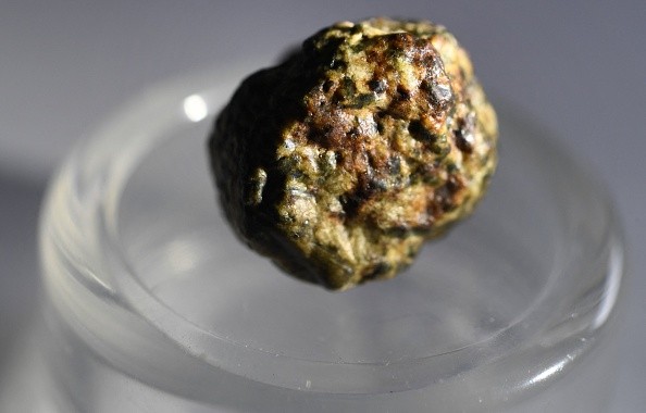 First Earth Life Components Came From Meteorites? Here's What Japanese Space Scientists Discover