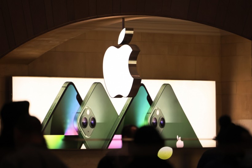 Apple Records Best March Sales