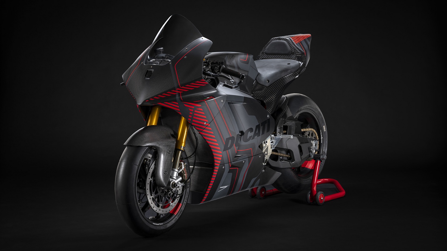 Ducati showcases its first electric motorcycle the V21L. 