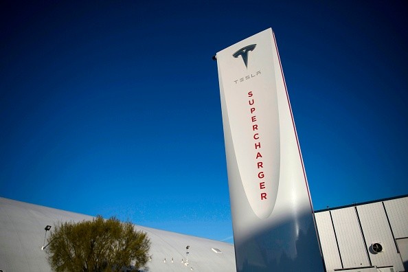 Elon Musk’s Tesla Now Has 10,000 Superchargers in Europe 
