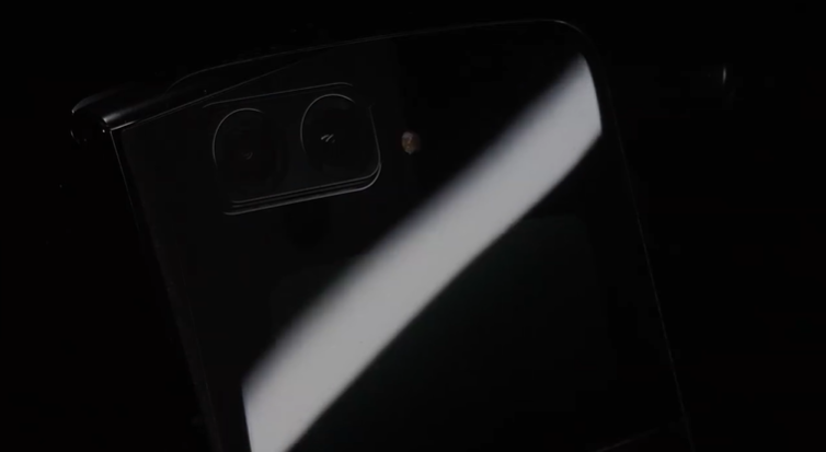 Motorola's Moto Razr 2022's features were leaked in a new teaser video. 