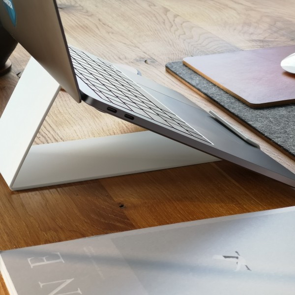  Best Laptop Stands to Buy in 2022 | Correct Your Posture While Working, Studying