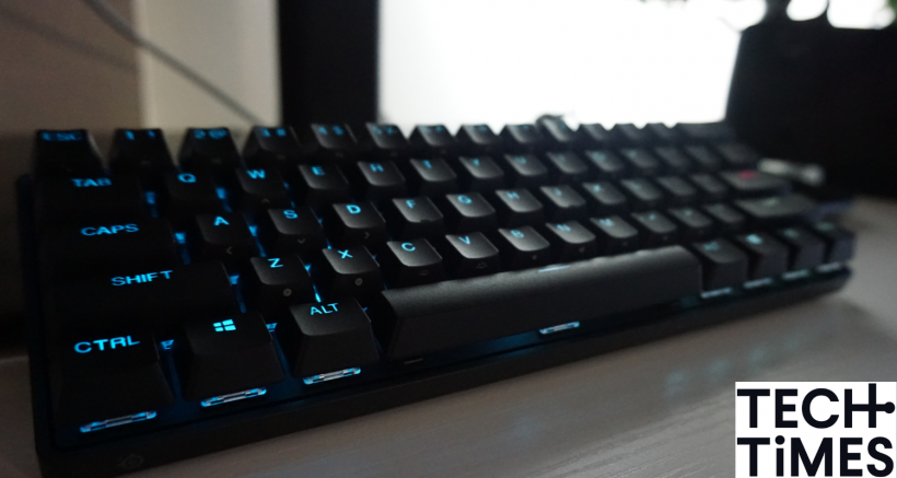 The Apex Pro Mini Wireless has 2.4Ghz, Bluetooth, and tethered connection options, making it one well-rounded keyboard. 