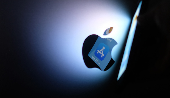 Ứng dụng Apple mặc định bị cấm có thể xảy ra — Buộc nhà sản xuất iPhone sử dụng chiến thuật hù dọa 