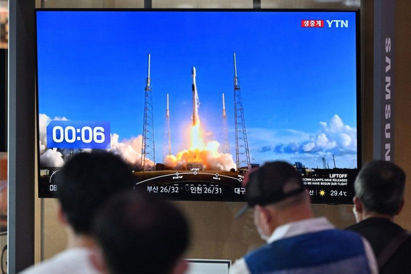 First South Korean Lunar Orbiter Takes Off to the Moon Thanks to SpaceX