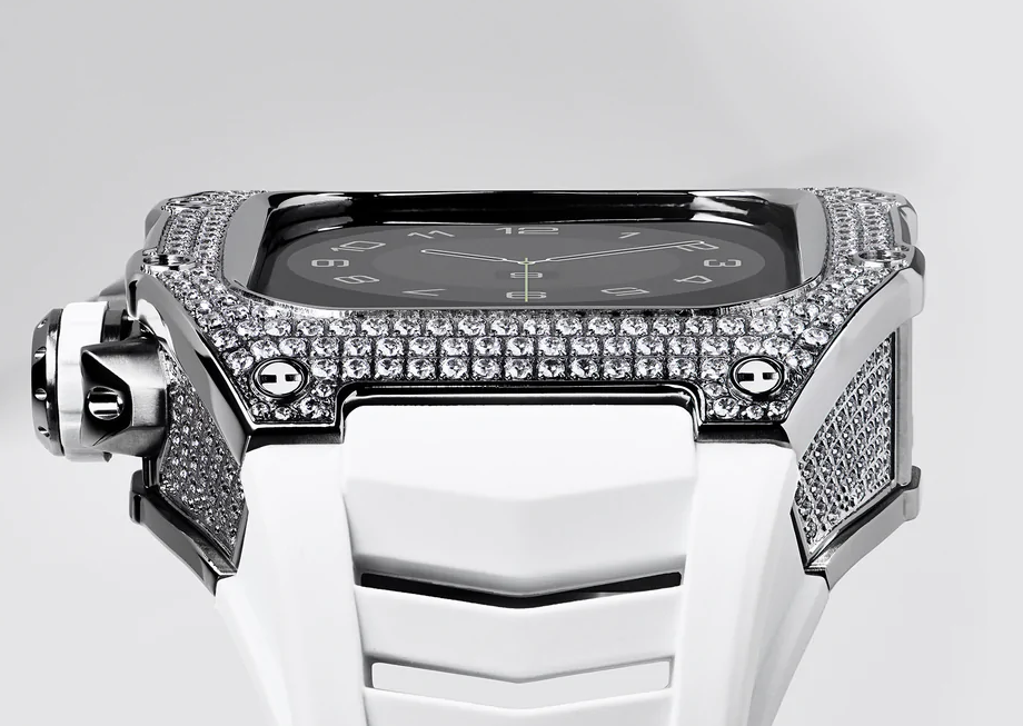 Diamond Wrapped Apple Watch 7 Casing Along can Cost You $15K: 443 Diamonds on a Titanium Block