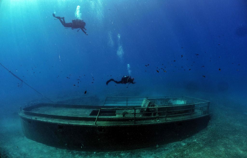 Divers Are About to Pull a 3,000-Year-Old Shipwreck From the Depths