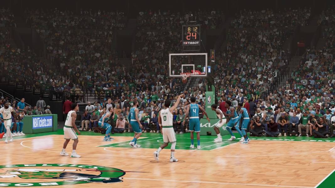NBA 2K22 Developer Says Team is Aware of Next Gen Play Now Online