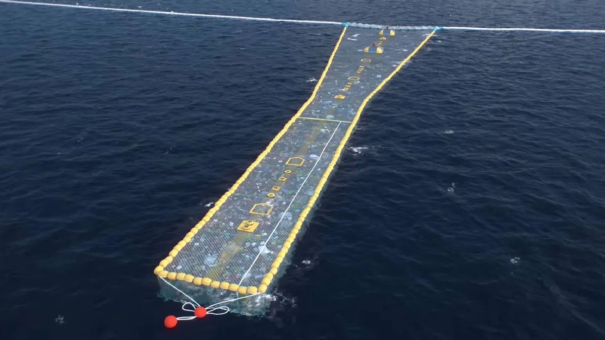 [WATCH] Ocean Cleanup Takes On the Great Pacific Garbage Patch Worth ...