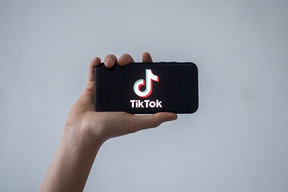 ByteDance's Chinese TikTok Version Accused by Cantonese-Speaking Streamers of Premature Content Take Downs