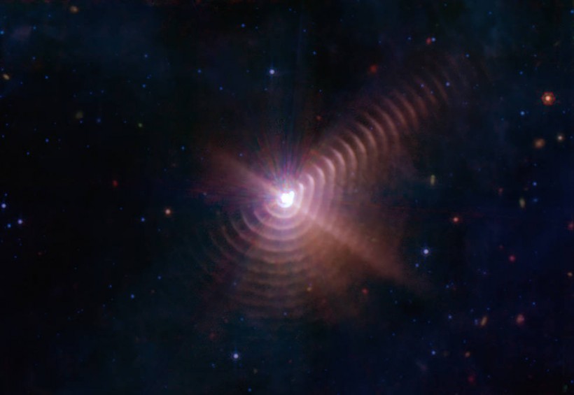 NASA Fingerprint Dust Rings WR 140