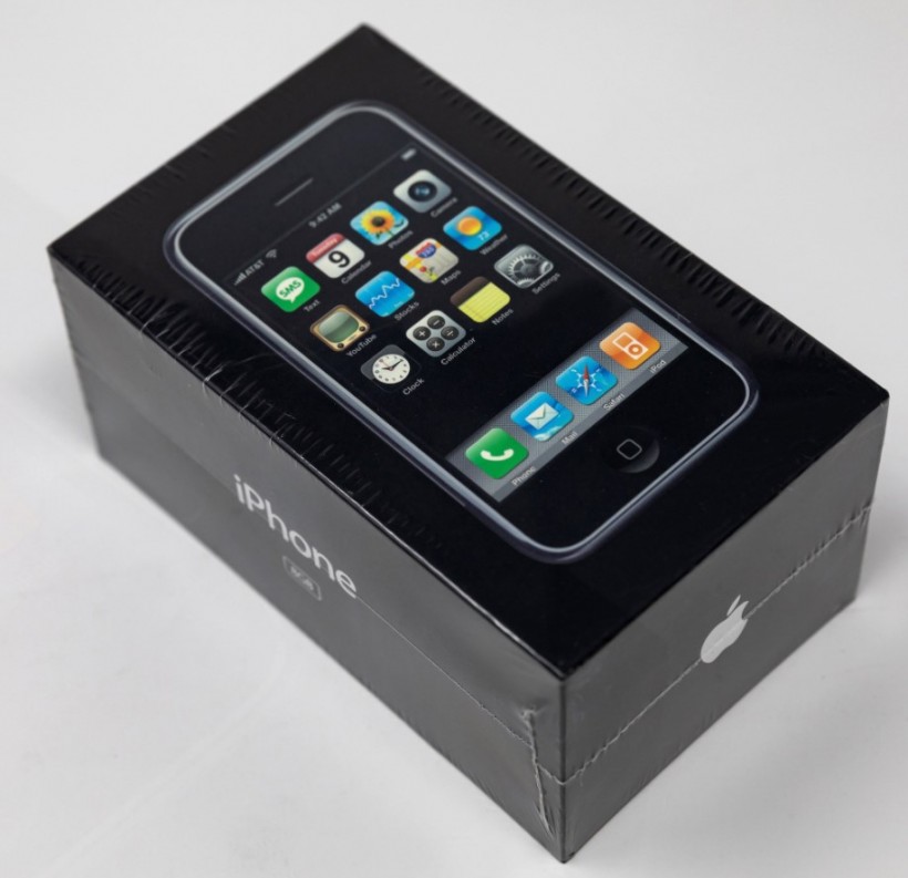 Factory-Sealed Original iPhone Sold For a Whopping $39,339.60 After 15 Years