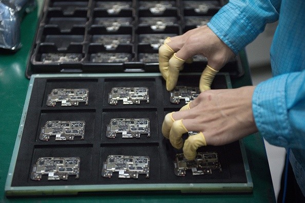 Tech War: China Boosts Chip Manufacturing Support Amid US Restrictions 