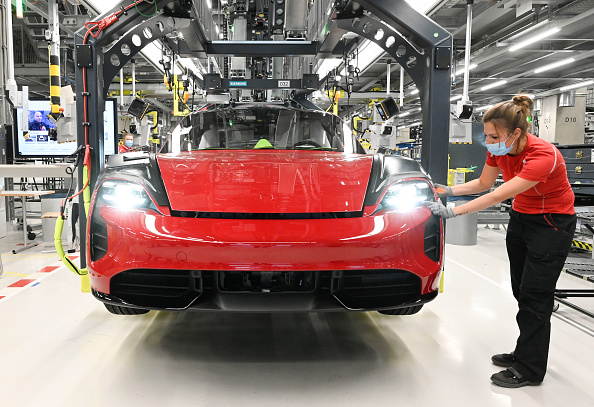 New Porsche Triple-Motor Taycan to Arrive! Can It Beat Tesla Model S Plaid's Performance?