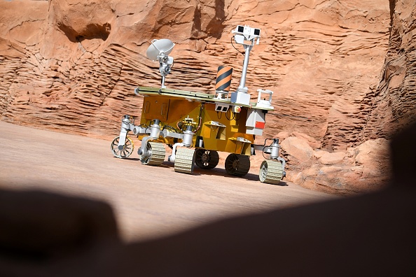 New NASA Moon Rover Copies Chinese Mars Bot, Experts Claim; How Similar is VIPER and Zhurong?
