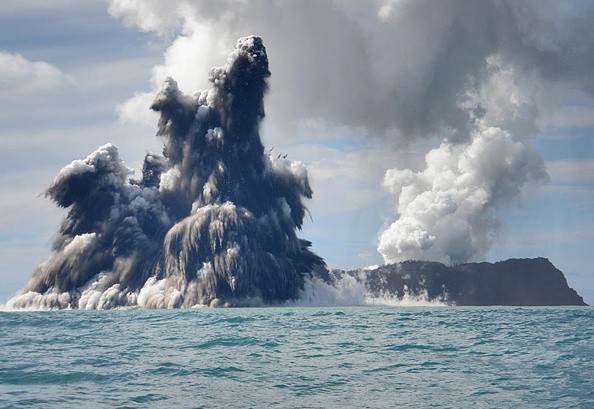 Highest Volcanic Plume Recorded by Satellites; Here's What Oxford University Scientists Reveal
