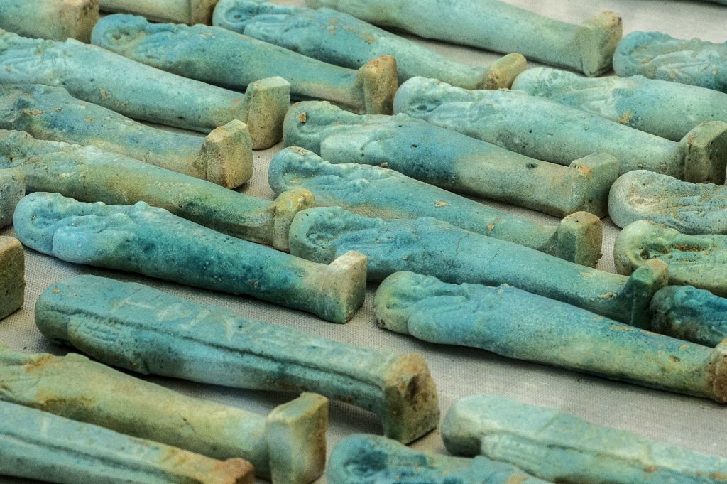 Archaeologists Uncover Mummies With Golden Tongues in an Egyptian Necropolis