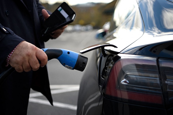 what-does-the-ev-tax-credit-overhaul-mean-for-car-shoppers-news
