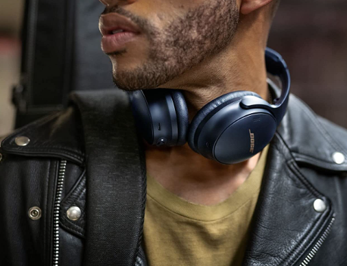 Bose QuietComfort 45 Wireless Headphones Christmas Sale Deal Sees the Device Selling at a 30% Discount