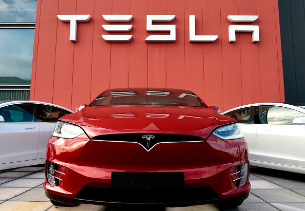 Tesla's Price Cuts Drive 32% Surge in US Used EV Sales in Q1 2023: Report