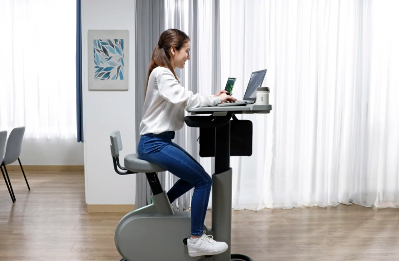 CES 2023: Acer's eKinekt BD 3 Bike Confirmed; This New Bike Desk Combines Fitness and Work Productivity!