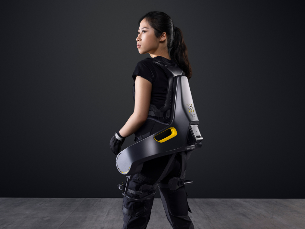 CES 2023: German Bionic will Showcase Lightweight AI-Driven Power Suits for Workers