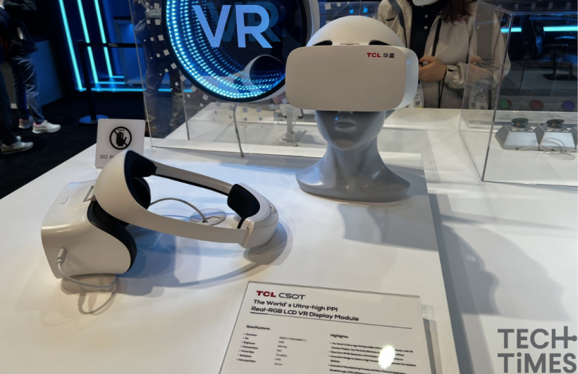 TCL VR headset