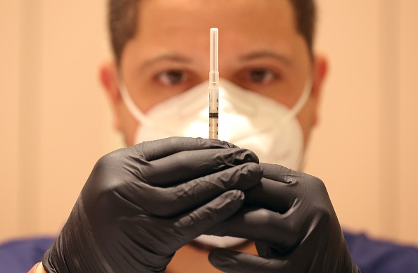 FDA's COVID-19 Vaccination Strategy Redesign to be Discussed; Here's How to Watch the Meeting