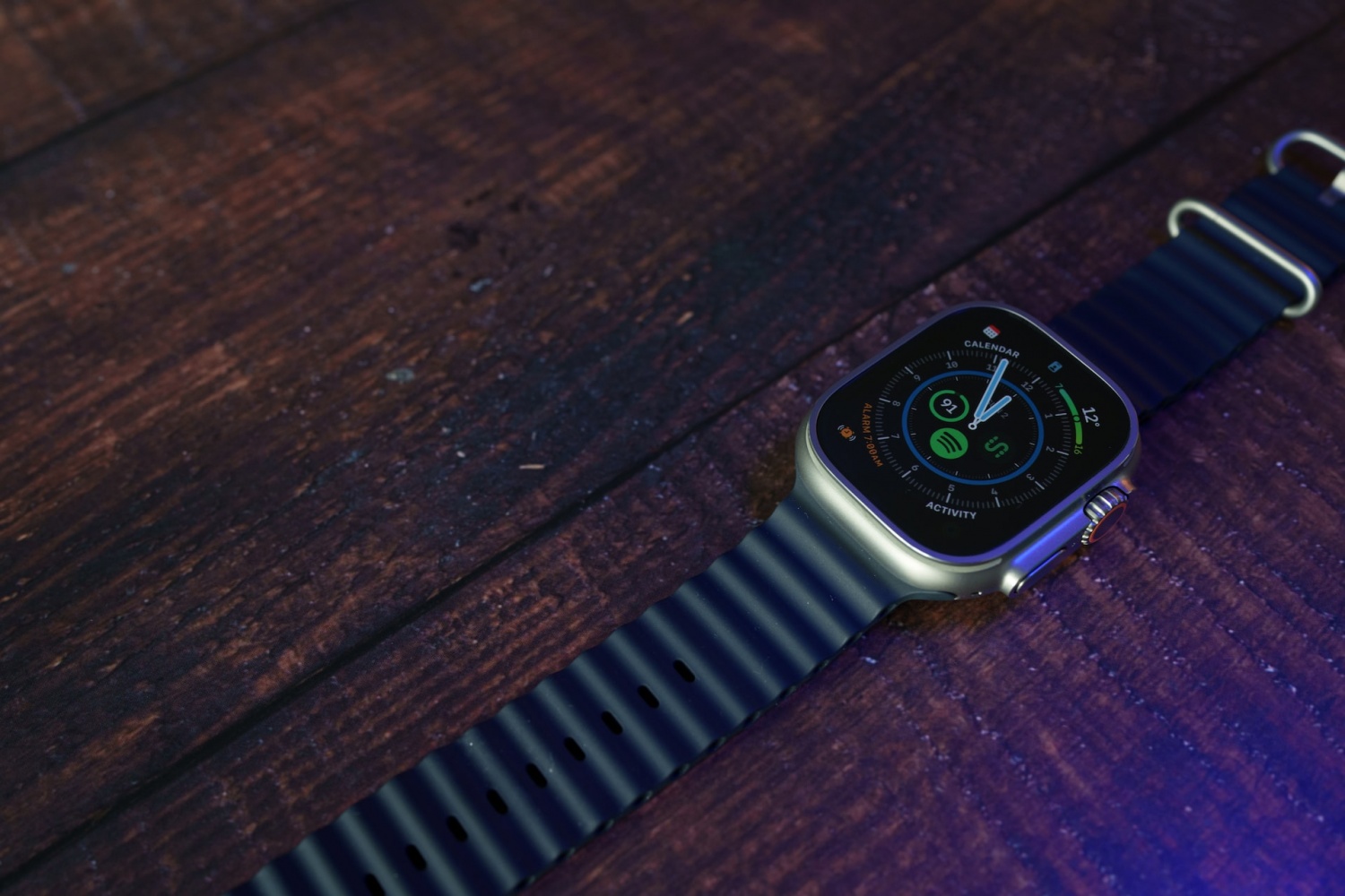 苹果手表超微led显示屏时间表:OLED将在2025年发生演变